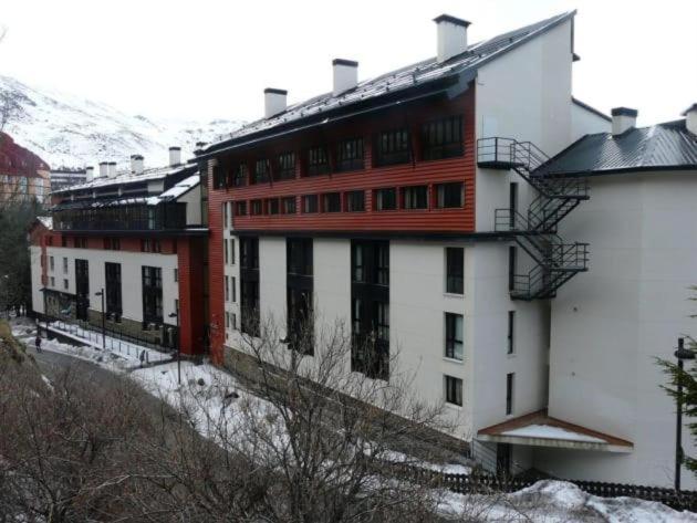Estudio En Zona Baja Y Garaje Opcional Sierra Nevada Zewnętrze zdjęcie